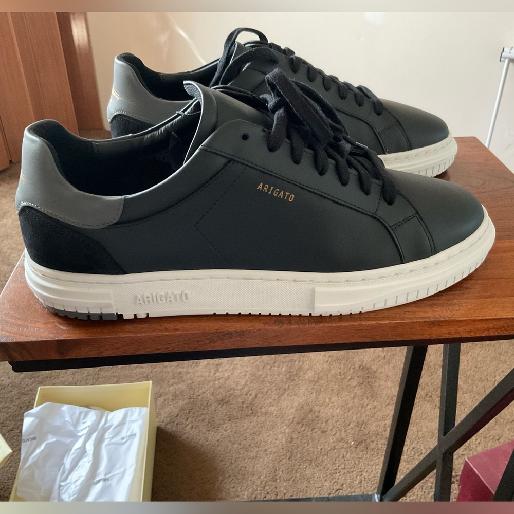 Axel Arigato Atlas sneaker size 11